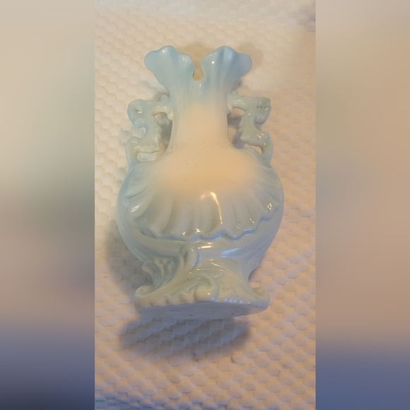 Floral design  vase - Picture 3 of 4